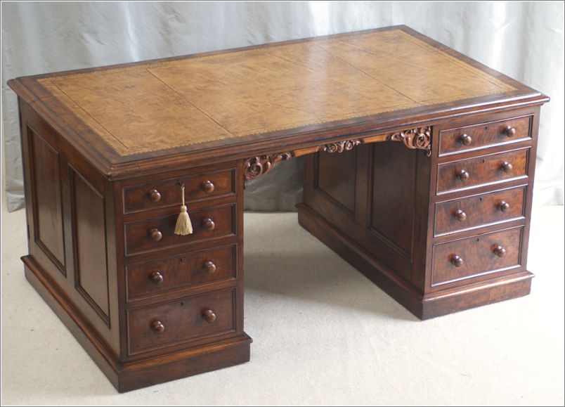 1020 Antique Victorian Mahogany Partners Desk